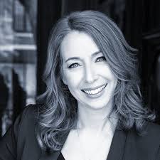 Tara Nye's Instagram, Twitter & Facebook