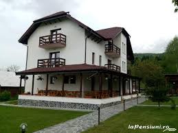 Aflata pe valea raului sambata, la poalele muntilor fagaras, manastirea brancoveanu de la sambata de sus este renumita ca loc de reculegere, mangaiere si intarire sufleteasca pentru. Cazare Pensiunea Ioana La Sambata De Sus Brasov Transilvania Fagaras Sambata