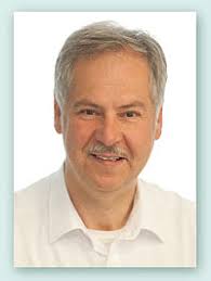 ... Herrn Dr. Andreas Holweg, Arzt für Mund-Kiefer- und Gesichtschirurgie an ...
