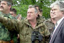 Karadzic und mladic sind in getrennten prozessen unter anderem für den völkermord in srebrenica angeklagt. Istrazivanje U Rs U Mladic I Karadzic Zlocinci Ili Heroji