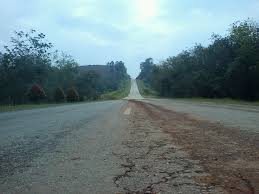 One wants to see his favourite soccer team manchester united while the other wants to meet. Nuynywue1azqlm