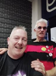 Ladies and Gentlemen, How do ?