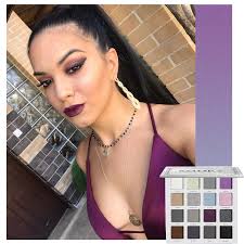 DE'LANCI Grey Smokey Eyeshadow Palette