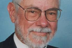 Robert P. Huff, Stanford's first financial aid director, dead at 89