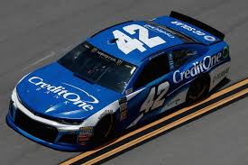Martin truex jr.'s team is heating up at the right time while jimmie johnson has great history at dover as the nascar america crew makes their fantasy picks for the weekend. Draftkings Nascar Dfs Picks Preview For Gander Outdoors 400