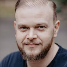 Mitarbeitende von pixolith GmbH & Co.KG