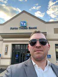 Well today was my last day in a branch for Fifth Third Bank! It's been a  great last seven years. Ready for my new journey with Worldpay in a couple  weeks! |