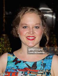 44 Caroline Neff Photos & High Res Pictures