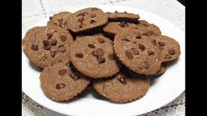 كوكيز بالشوكليت شيبس ب 10 دقائق بطريقة لذيذة وسريعة و الطعم خيالي بسكو Chocolate Sweets Food Chocolate