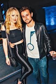 Tiffany trump ultimately ordered her dress from nordstrom rack online. Rich Daddies Wild Parties Tiffany Trump S Set Times2 The Times