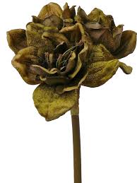 Fill an empty corner with a large artificial plant. Artificial Flowers And Plants Wholesale Top Art Int Detailansicht Velvet Autumn Winter Amaryllis Velvet 3 Flowers 72cm Special Offer