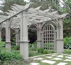 Chunky Pergola With A Formal Look Outdoor Gardens Pergola Patio Pergola