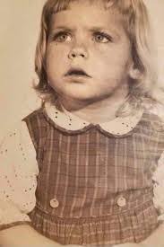 Lori Burleson's Instagram, Twitter & Facebook