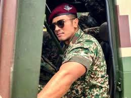 Be the first one to write a review. Redza Rosli On Twitter Episode Akhir 9 Malam Ni Love You Guys Leftenanzana