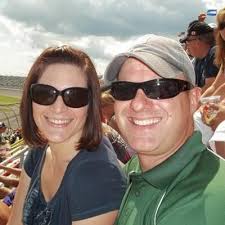 Danielle Elliott (@racerswife28)