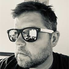 Nearly 60 degrees at Top Golf Tuesday with the team….in February. Was…