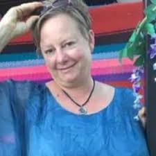 Hello there, gals! I live