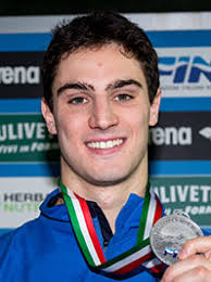 Alla faccia che l'attività agonistica non lascia. Federazione Italiana Nuoto Azzurri Nuoto
