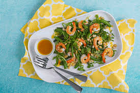 Making the correct amount of food for a dinner party is a difficult equation, so it's an honest mistake if your host guesses incorrectly. 8 Tips For Hosting A Healthy Dinner Party Kayla Itsines