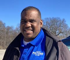 Bryant Wallace: Giving back and defying expectations