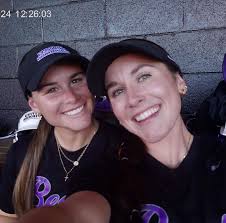 LILLY HOOD (@lillykhood) • Instagram photos and videos