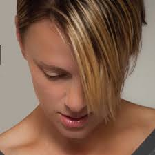 Betsy Ade & the Well-Known Strangers (@wkstrangers)