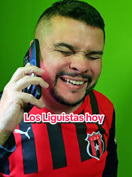 Feliz Alfredito: Risas y Humor con Los Liguistas