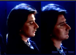 Sing a long everyone, such a great song! 😊