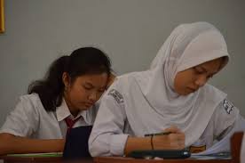 Man 3 palembang menyediakan ppdb secara online diharapkan proses ppdb dapat berjalan cepat dan bisa dilakukan dimanapun dan kapanpun selama sesi ppdb online dibuka. 495 Peserta Bersaing Masuk Sma 3 Palembang Intens