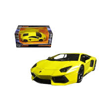 Lamborghini Aventador Lp 700 4 Yellow Exotics 1 24 Diecast Model Car By Maisto In 2020 Diecast Model Cars Lamborghini Aventador Car Model