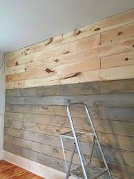 Outstanding 40 Beautiful Bedroom Decorating With Shiplap Wall Ideas Https Freshouz Com 40 Beautiful Bedroom Decorating Wi Plank Walls Home Decor Diy Shiplap