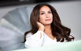 في عيد ميلاد هند صبري الأربعين تعرف على زوجها نادر الظهور صور Hair Styles Beauty Long Hair Styles