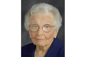 Dianne Shearon's Instagram, Twitter & Facebook