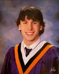 Congratulations going out to our Grade 12 graduates today. Alex Booth and Hunter  McLean. We are very proud of you both!! Cheers to your future  🏌🏼‍♂️⛳️🏌🏼‍♂️