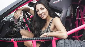 Března 1981 liberec) je česká zpěvačka, skladatelka, herečka, závodnice rallye. Olga Lounova Blog Megamax24