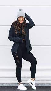 25 Athletic Fashion Looks To Wear Now Sporty Outfits Athleisure Outfits Fashion