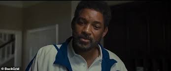 Serena Williams walks red carpet Alexis Ohanian and daughter Alexis Jr. at  King Richard Premiere