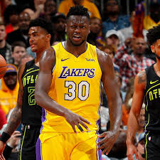 He still gets fired up to play his former team and he was all about it tonight. Julius Randle Wanted To Stay With Lakers But Saw Things Just Weren T Going To Work Out Silver Screen And Roll