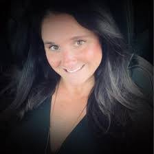 Tammy Reynolds's Instagram, Twitter & Facebook