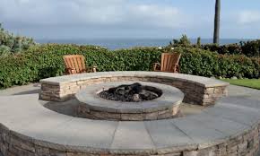 They said they could build a firepit for me. 34 Backyard Fire Pit Ideas And Designs To Try Homesteading