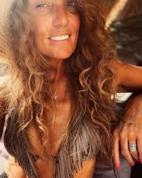 Natalie Crawford. Confidence Coach