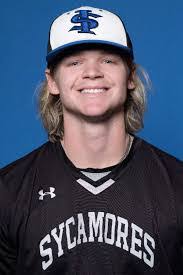 Gavin Morris's Instagram, Twitter & Facebook