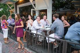 We had a wonderful meal out on the garden patio situated in downtown edgartown, détente is a charming restaurant and bar that serves seasonal, creative dishes. The Vineyard Gazette Martha S Vineyard News Not Your Great Grandfather S Edgartown