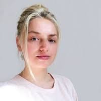 Cora Berg's Instagram, Twitter & Facebook