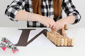Trouvez bouchon de liege dans acheter et vendre | achetez et vendez des articles localement à québec. Lettres De Monogramme En Liege Bricolage Housekeeping Magazine Idees Decoration Inspiration Astuces Tendances