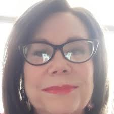 Carolyn Hébert (@PetsitCarolyn)