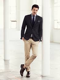 All Black Blazer Outfit Men Spring Ideas Menswear Style Black Blazer Cream Pants Mens Fashion Inspiration Black Blazer Men Mens Fashion Business