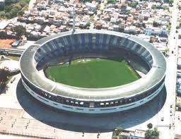 Now, spartan has brought back the stadion in a modern day format, and it's held at most iconic stadiums around the world. Los Mejores Estadios De Futbol Del Mundo Soccer Stadium Football Stadiums Stadium