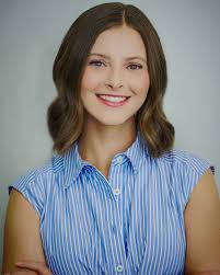 Claire Cottrell's Instagram, Twitter & Facebook