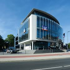 There are no results in marlborough, add a store. Banken In Marl